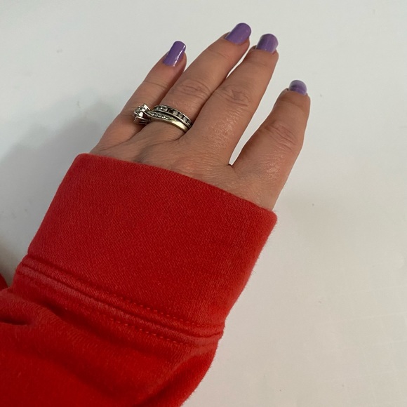 Nike Sweatshirt Crew Kangaroo pockets fleece kids size M, red - Picture 10 of 13